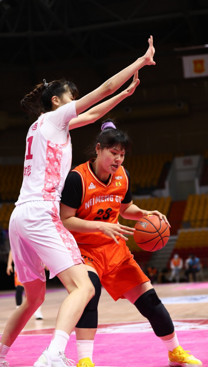 Ning迎来二十赛季高光表现,塞尔维亚队球迷沸腾!(塞尔维亚队实力) Ning迎来二十赛季高光表现,塞尔维亚队球迷沸腾!(塞尔维亚队实力)